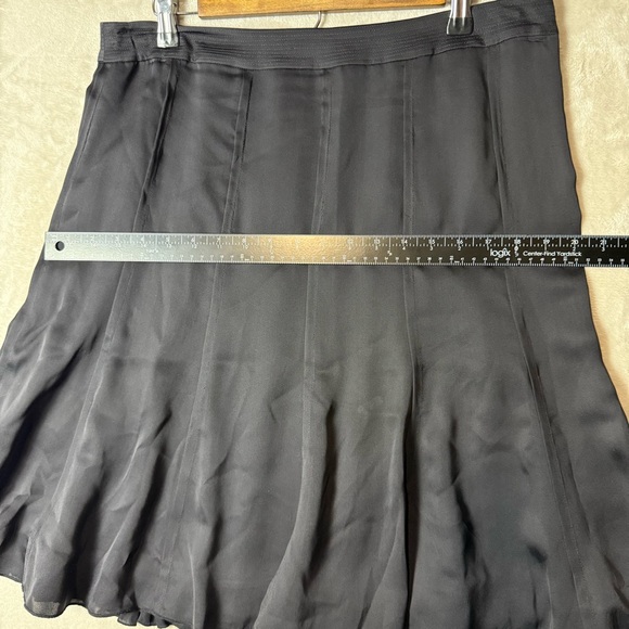 Adrienne Vittadini Black Silk Flowy A-Line Skirt | Lined | Size 10 - Picture 9 of 9